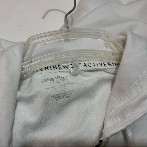 Nine West Active Hoodie Top  white zipper  size M NWT - Picture 9 of 11